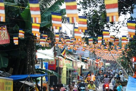 Thiêng liêng những sắc màu